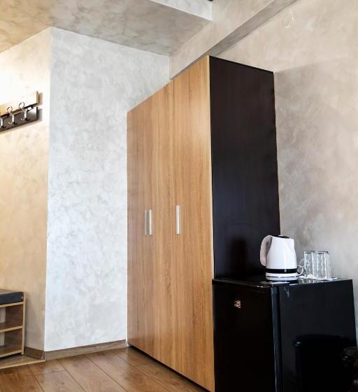 标准间带阳台, Family Hotel   City Hotel Yambol