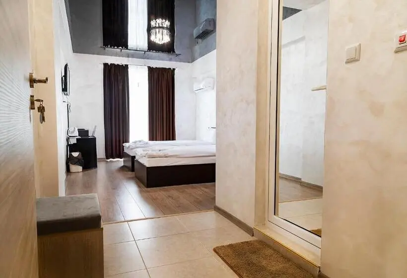 Standard-huone Parveke, Family Hotel   City Hotel Yambol