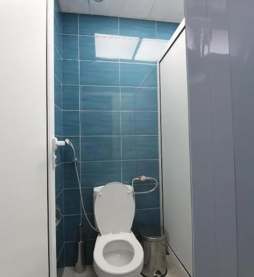 ルームシェアのワンベッド, Hostel Kyosheto