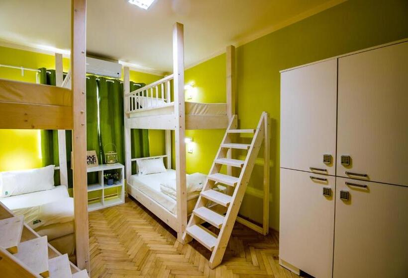 이코노미 쿼드러플룸(공용 화장실), Hostel Kyosheto