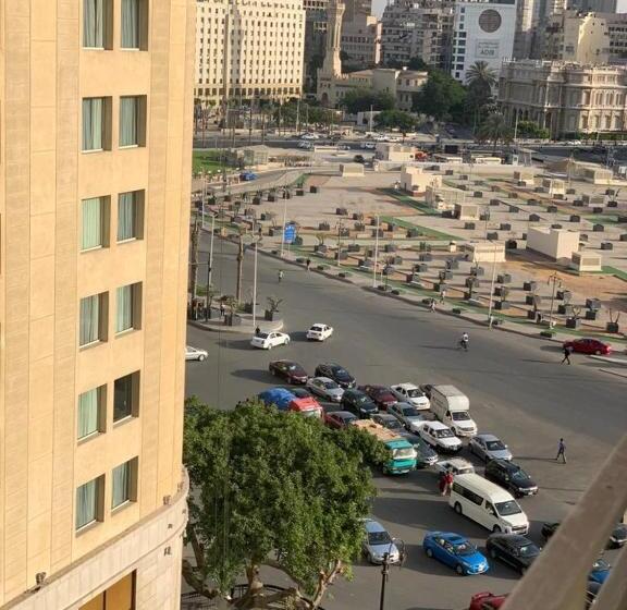 اتاق استاندارد سه نفره, Almadiafa   المضيفه