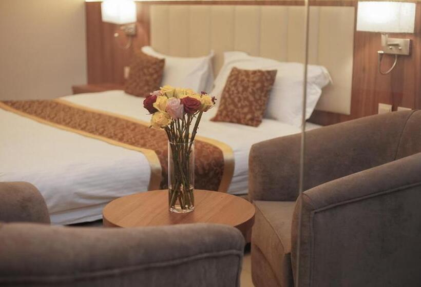 Suite con Balcone, Kayan Al Taif