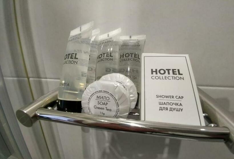 标准三人间, Meridian