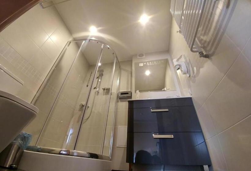 סוויטת סופריור, Meridian