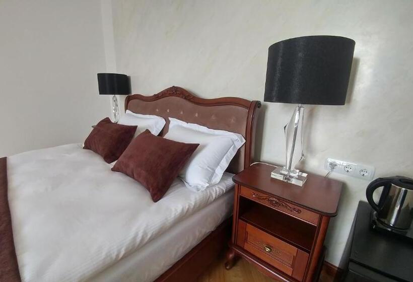 סוויטת סופריור, Meridian