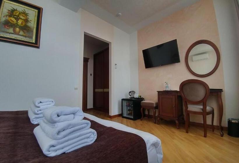 חדר דלוקס, Meridian