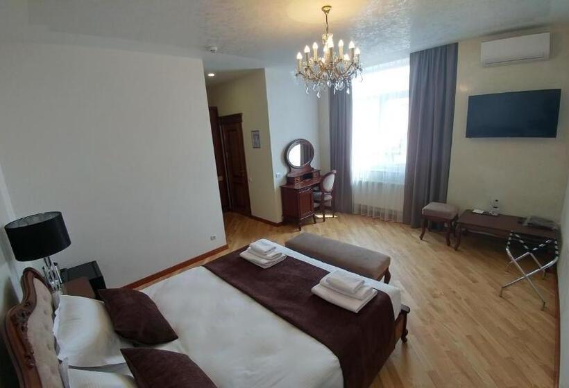 סוויטה, Meridian