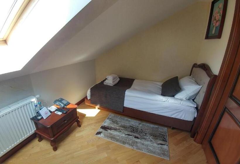 חדר אקונומי יחיד, Meridian