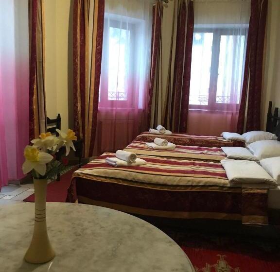 Economy Quadruple Room, Patkovski