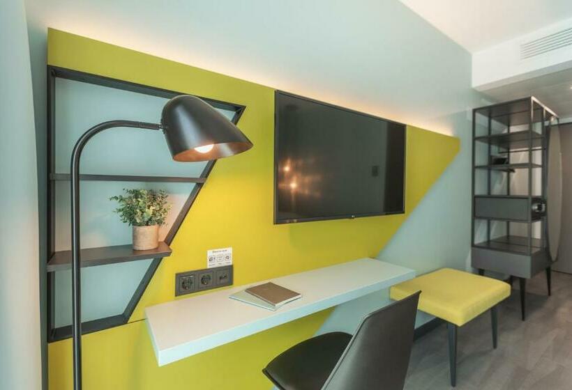 غرفة قياسية, Holiday Inn   The Niu, Seven Dusseldorf Ost, An Ihg