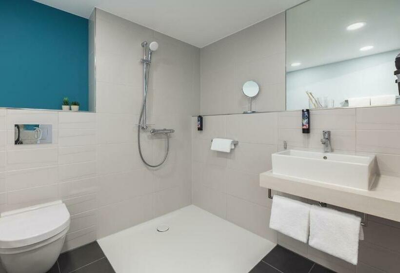 غرفة سوبيريور, Holiday Inn   The Niu, Seven Dusseldorf Ost, An Ihg