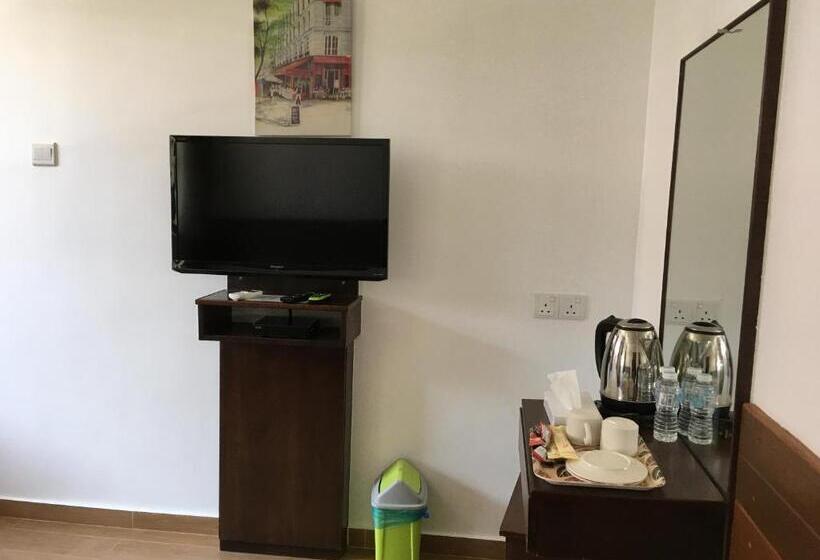 غرفة قياسية سرير كينج, Paradise Valley Resort Broga