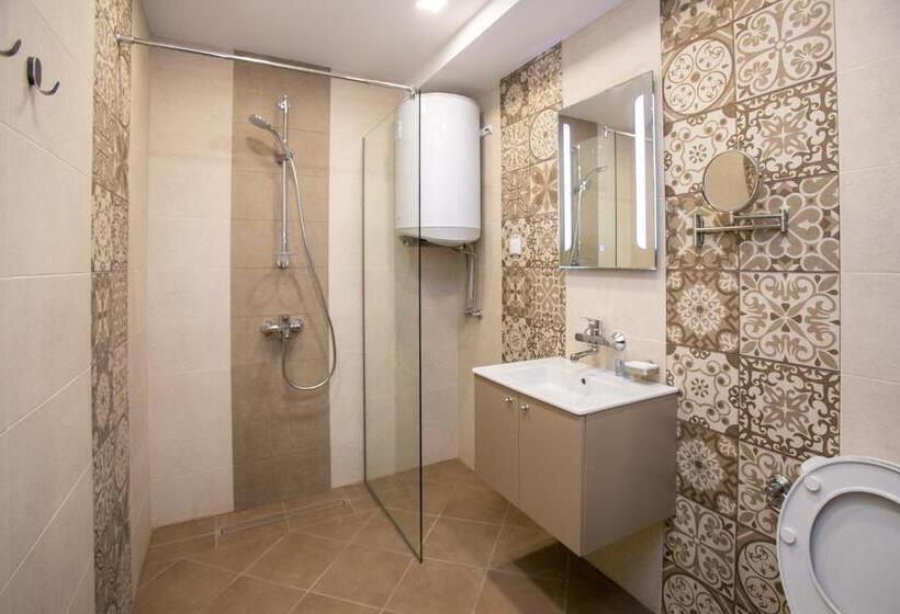 발코니 디럭스 룸, B&d Apartments Delux, New