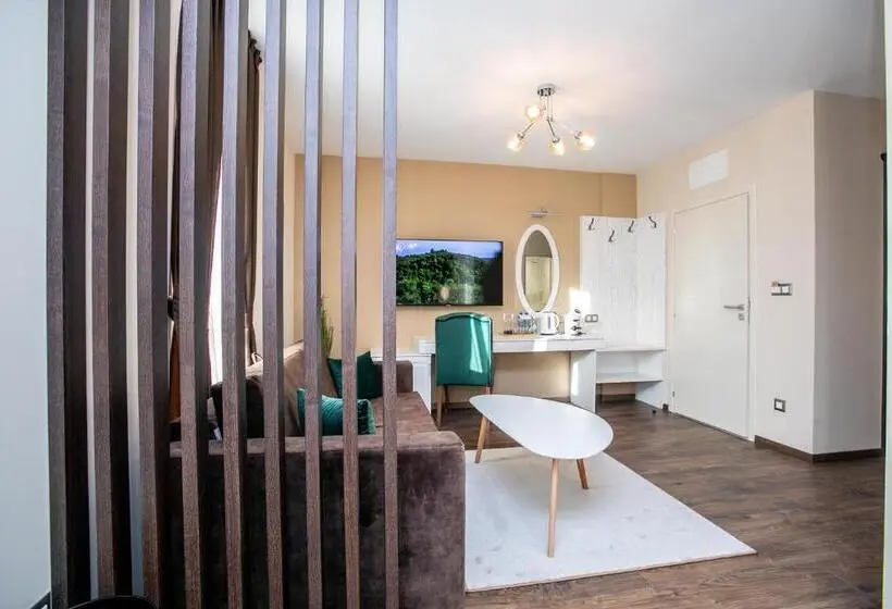デラックススタジオ, B&d Apartments Delux, New