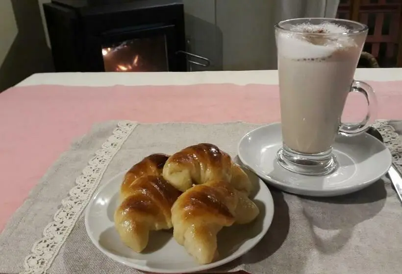 ガーデンビュースタンダードルーム, La Rosadita Restotur
