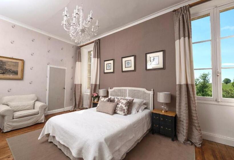 Номер Deluxe, Chateau Carbonneau