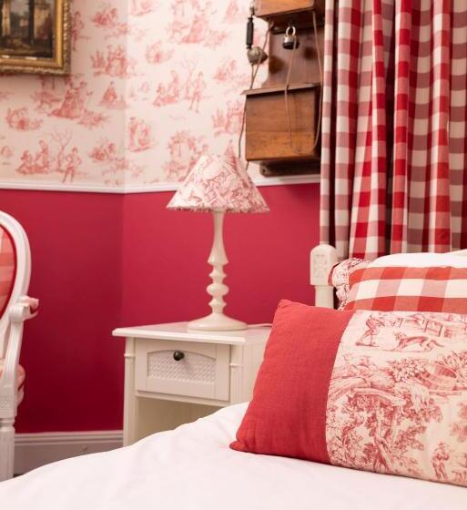 Номер Deluxe, Chateau Carbonneau