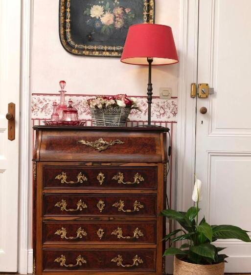 Номер Deluxe, Chateau Carbonneau