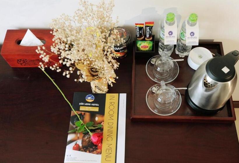 اتاق استاندارد با بالکن, Cuu Long