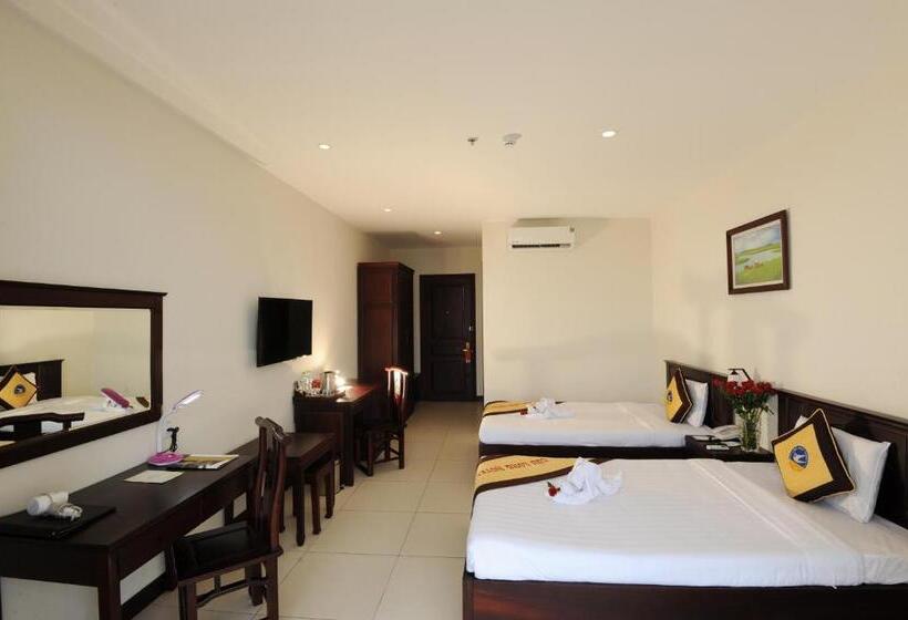 اتاق استاندارد با بالکن, Cuu Long