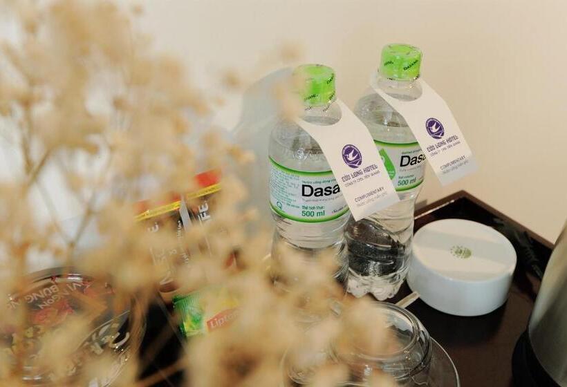 اتاق استاندارد سه تخته با بالکن, Cuu Long