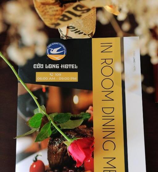 اتاق استاندارد سه تخته با بالکن, Cuu Long