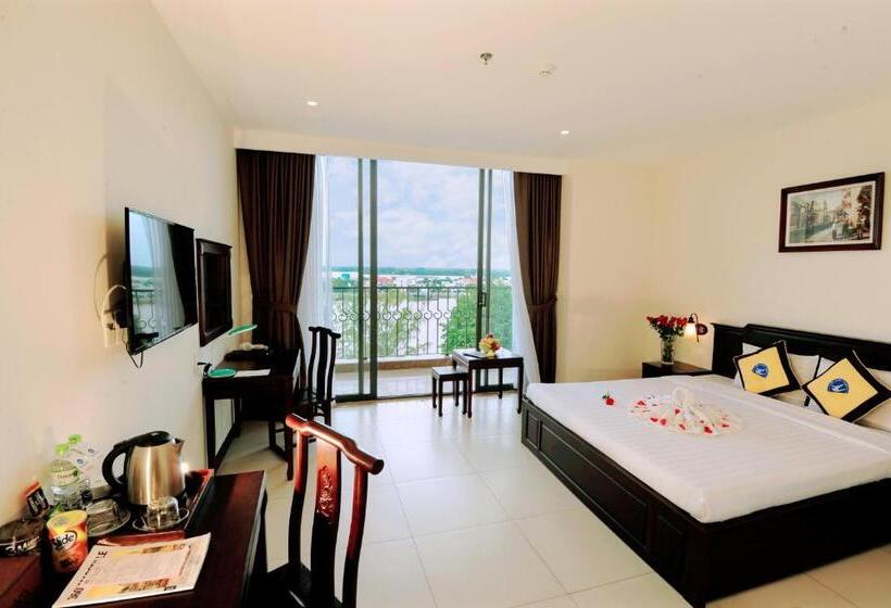 اتاق لوکس, Cuu Long