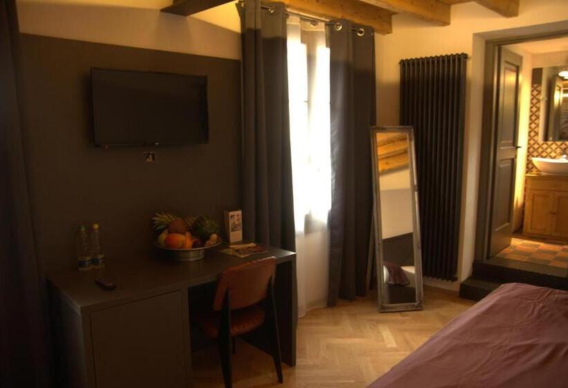 חדר סטנדרט, Dal Menga