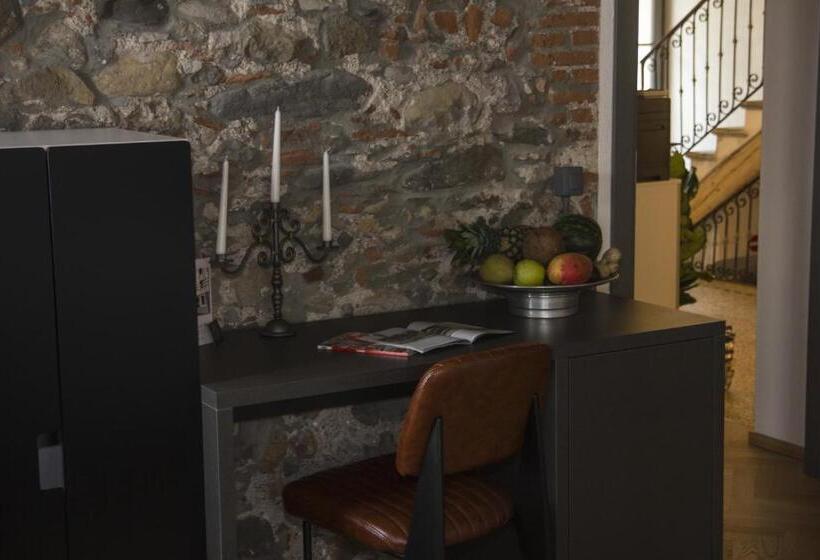 חדר סטנדרט, Dal Menga