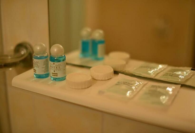 Triple Room Sea View, Foton Hotel & Restaurant