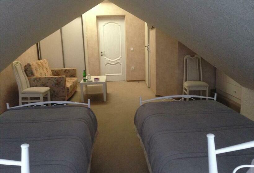 غرفة قياسية, Provans