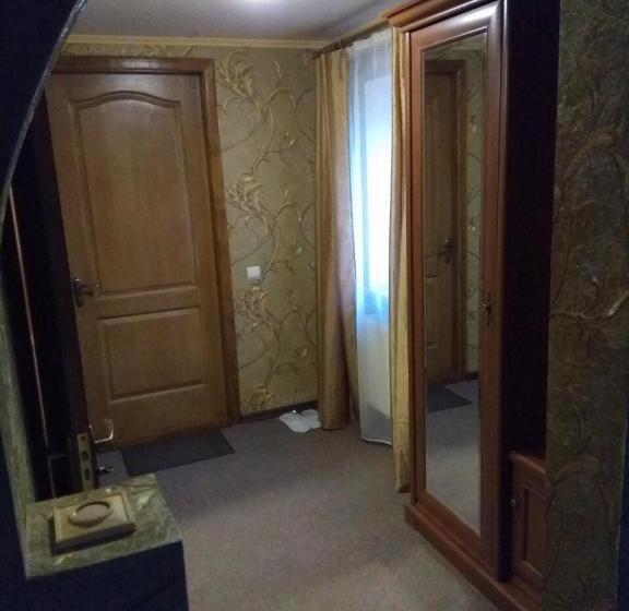 غرفة عائلية, Khorol 1 Motel