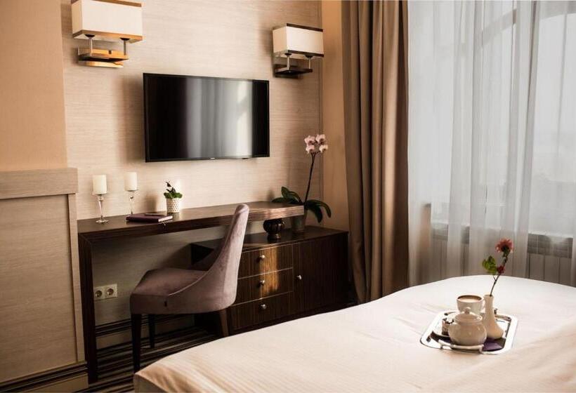 Номер Стандарт, Park Hotel Warshawskiy