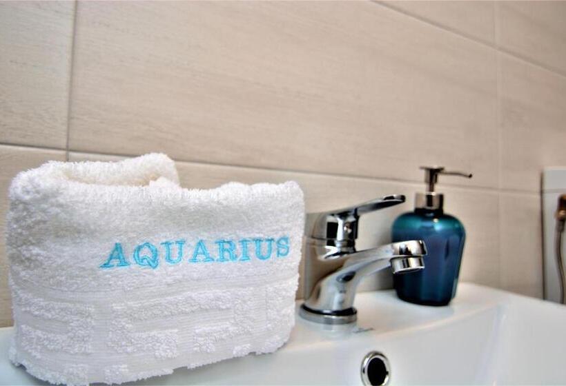 اتاق لوکس, Casa Aquarius