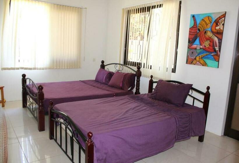 سوییت خانوادگی, Idc Guest House