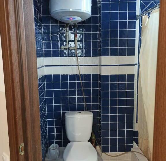 이코노미 룸, Dom Fedorovyh