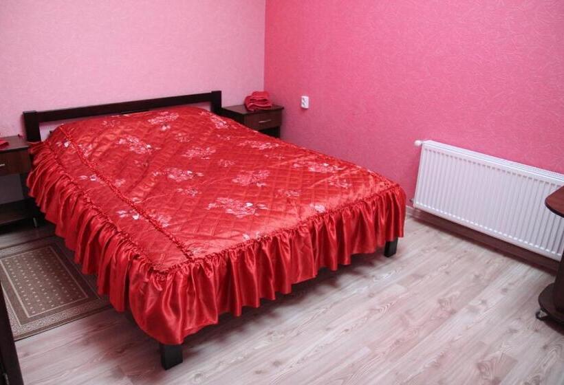 Номер Deluxe, Troyanda