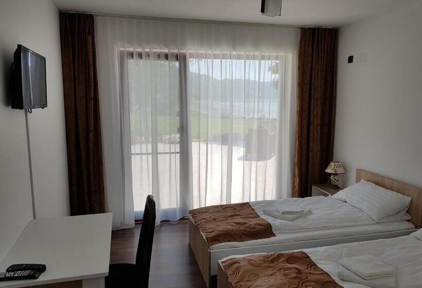 Номер Стандарт, Clisura Dunarii   Pensiunea Casa Creta