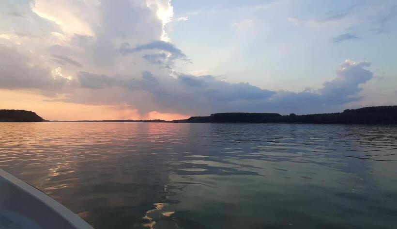 غرفة قياسية رباعية, хотел лодката