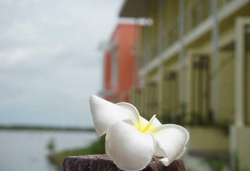 豪华房间, Baan Talay See Cream Resort