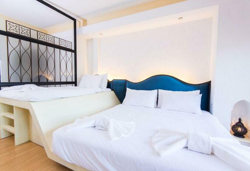 스탠다드 트리플 룸, Baan Talay See Cream Resort