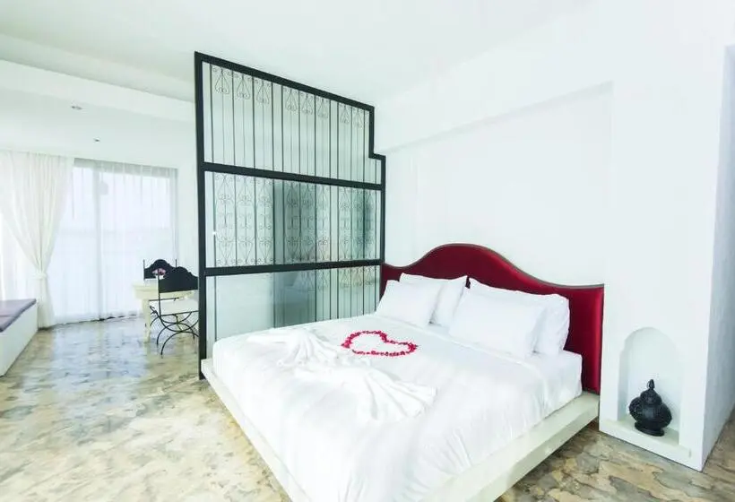 デラックススイート, Baan Talay See Cream Resort