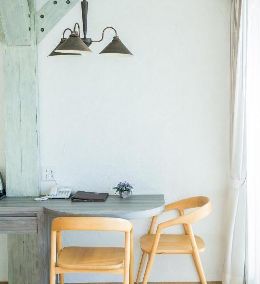 豪华套房, Baan Talay See Cream Resort