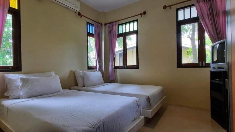 4间卧室的房子, Baan Talay See Cream Resort