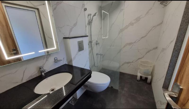 デラックスルーム, Deep