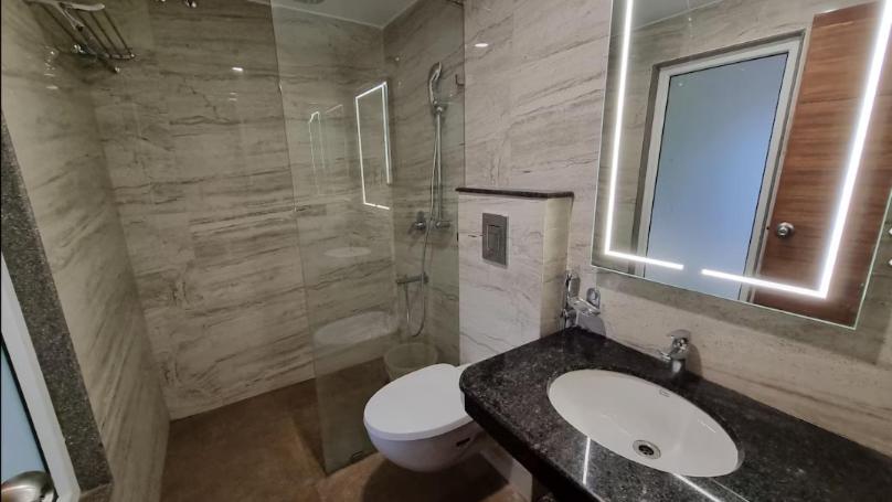 キングサイズベッドのスタンダードルーム, Deep