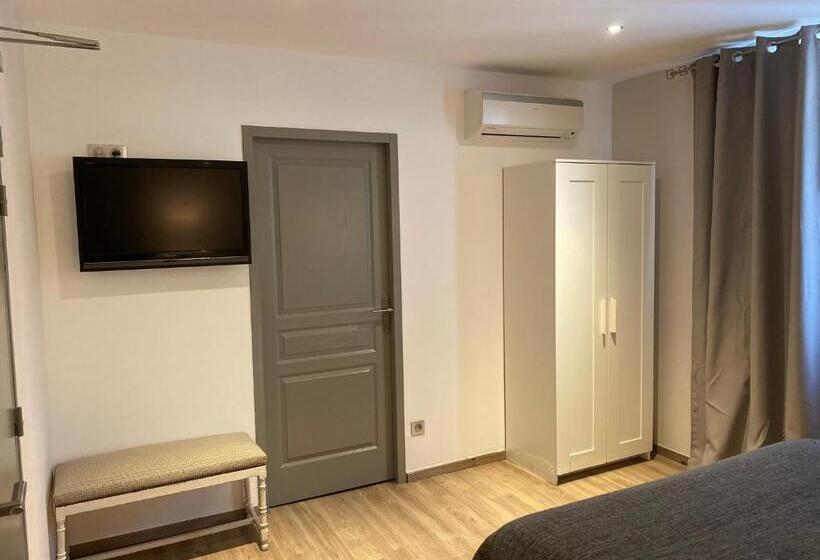 جناح غرفتين نوم, Logis Du Champ De Mars