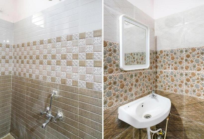 标准间, Spot On Sunshine Inn