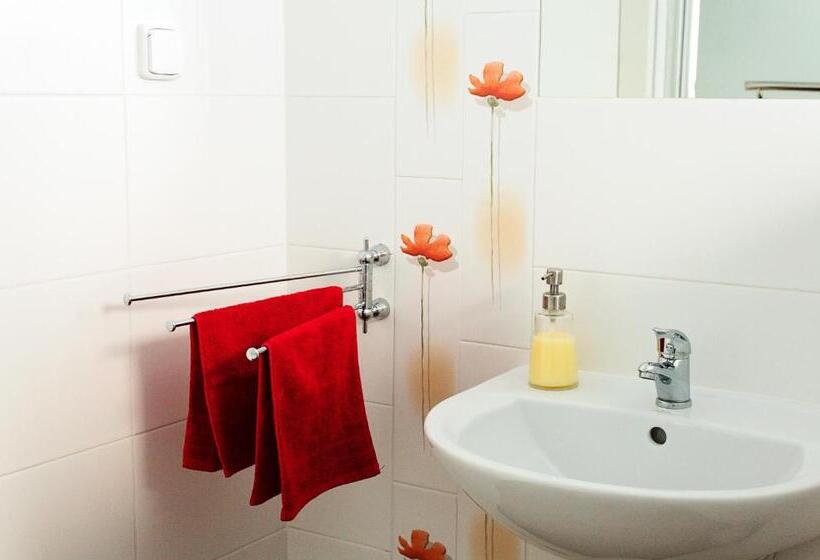 חדר סטנדרט, & Wellness Lesanka