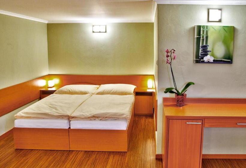 סוויטת ג'וניור, & Wellness Lesanka